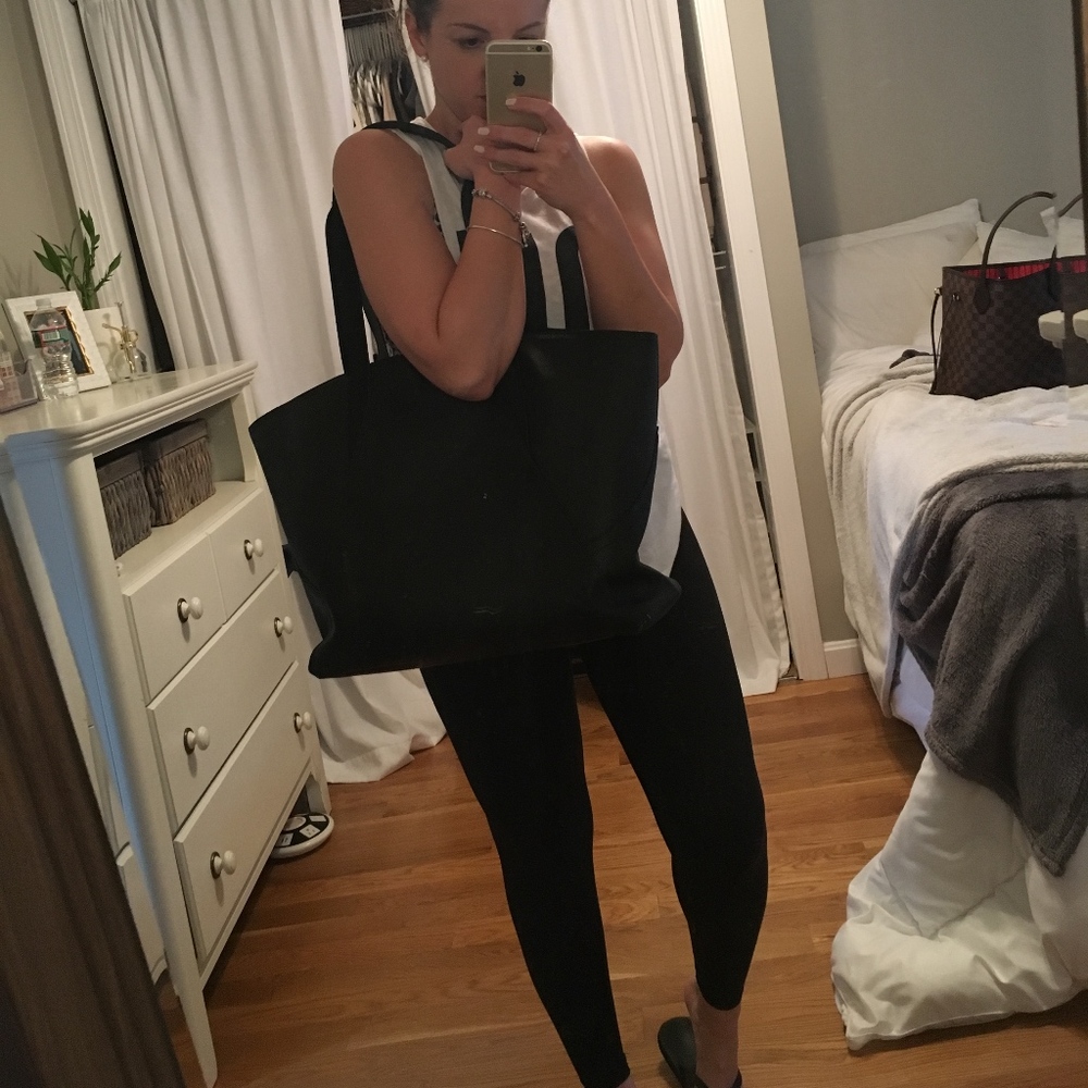 Lululemon Tote